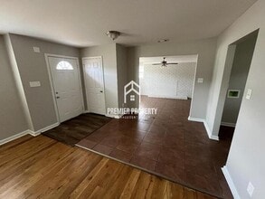 934 E Holmes Rd in Memphis, TN - Building Photo - Building Photo