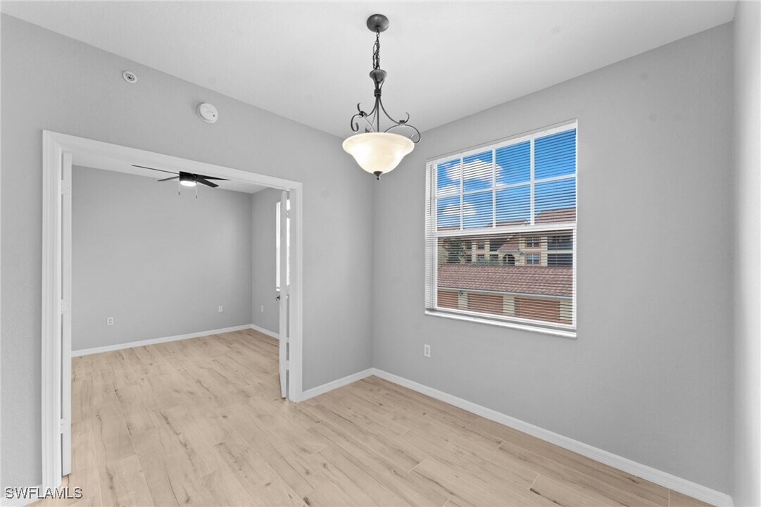 7905 Preserve Cir in Naples, FL - Building Photo