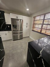 9846 Hammocks Blvd in Miami, FL - Building Photo - Building Photo