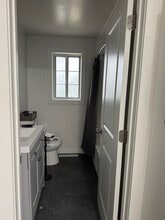 883 E Sego Lily Dr, Unit Bedroom 1 in Sandy, UT - Building Photo - Building Photo