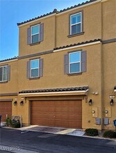1182 Kiamichi Ct in Henderson, NV - Building Photo - Building Photo