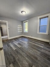 43 W 26th St in Bayonne, NJ - Building Photo - Building Photo