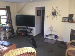 1424 North Ave, Unit 1424 1/2 in Burlington, VT - Building Photo - Building Photo