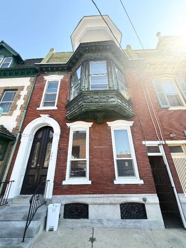 property at 141 N Eighth St