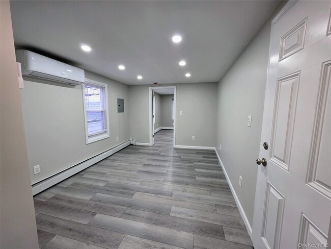 269 Willis Ave in Mineola, NY - Building Photo - Building Photo