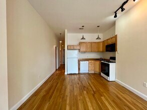 1424 11th St NW in Washington, DC - Building Photo - Building Photo