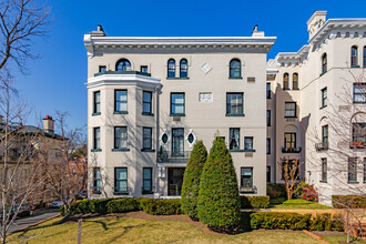 2139 Wyoming Ave NW in Washington, DC - Building Photo - Building Photo