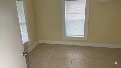 2408 Gordon St in Brunswick, GA - Building Photo - Building Photo