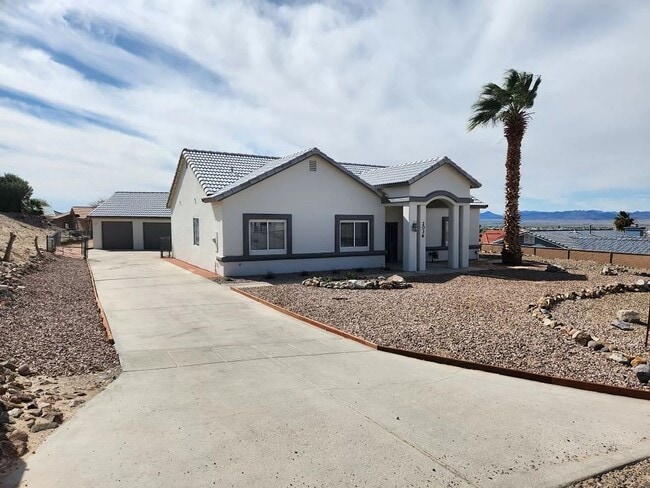 property at 2036 E Primavera Ln