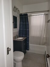 506 N Cuyler Ave, Unit 1R in Oak Park, IL - Building Photo - Building Photo