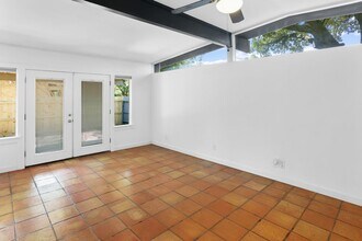 210 Emporia Blvd in San Antonio, TX - Building Photo - Building Photo