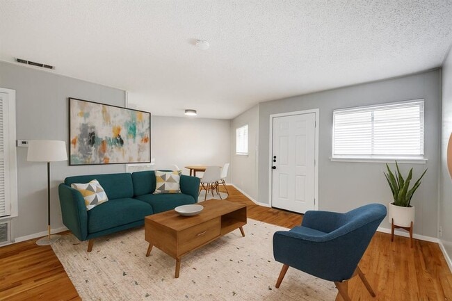 property at 2122 Hancock Dr