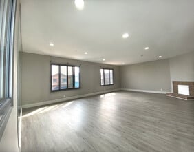 134 Morton Dr in Daly City, CA - Foto de edificio - Building Photo