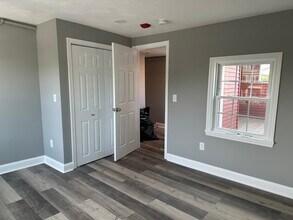 252 Main St, Unit 2 in Hyannis, MA - Building Photo - Building Photo