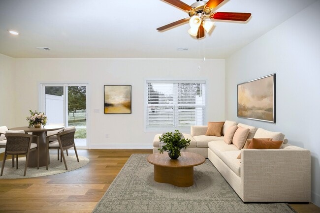 2531 Legg Ln in Knoxville, TN - Foto de edificio - Building Photo