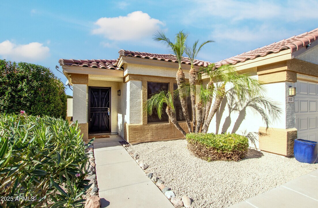 632 S Colonial Ct in Gilbert, AZ - Building Photo