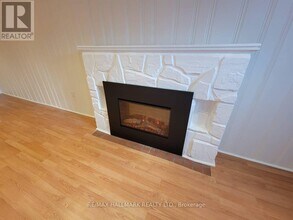 7 Folcroft Ave in Toronto, ON - Building Photo - Building Photo