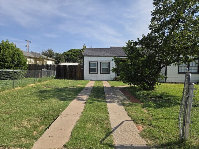property at 2506 40th St