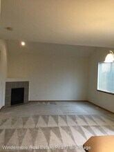 1926 83rd Dr NE in Lake Stevens, WA - Building Photo - Building Photo