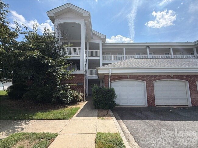 property at 9113 Meadow Vista Rd