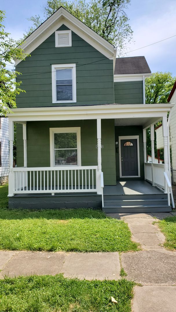 6015 Desmond St in Cincinnati, OH - Building Photo - Building Photo