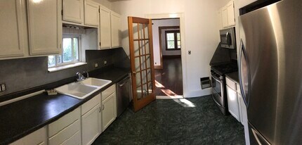 819 Wyandotte Ave in Royal Oak, MI - Foto de edificio - Building Photo