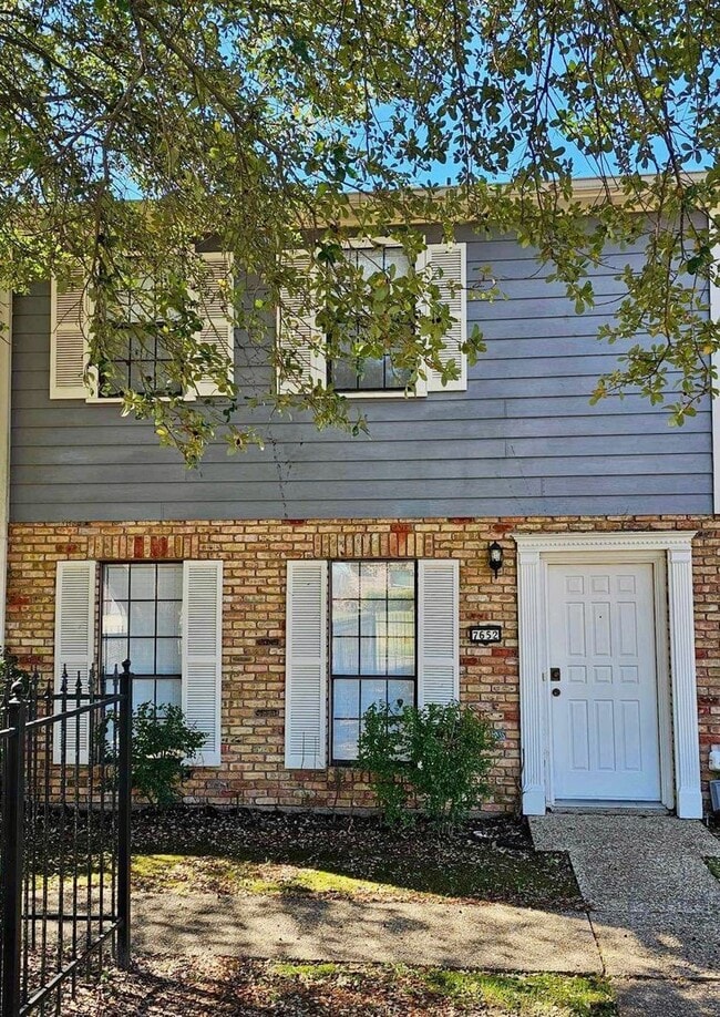 property at 7652 Kempton Park