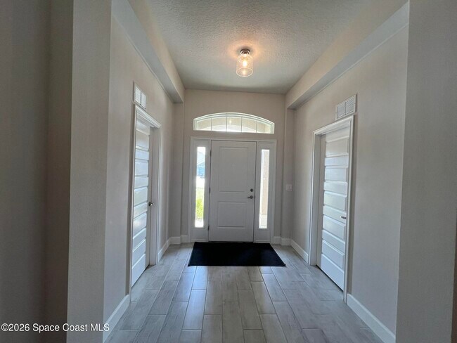 8752 Waterstone Blvd in Fort Pierce, FL - Building Photo - Building Photo