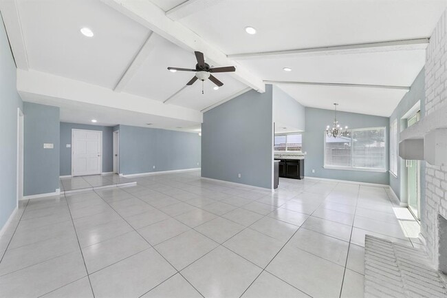 property at 718 N Fork Ct