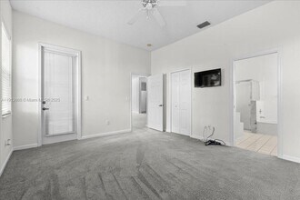 2675 SE 4th Pl in Homestead, FL - Building Photo - Building Photo