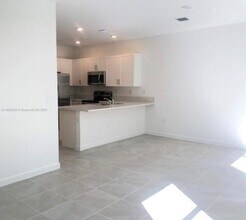 2620 SE 11th Ct in Homestead, FL - Building Photo - Building Photo