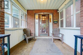 39-39 Robina Ave in Toronto, ON - Building Photo - Building Photo