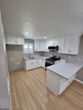 1205 W Vesta St in Ontario, CA - Building Photo - Building Photo