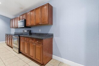 1029 Staghorn St in Wellington, FL - Building Photo - Building Photo