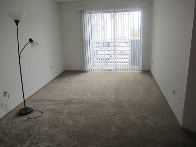 property at 927 Emery Rd