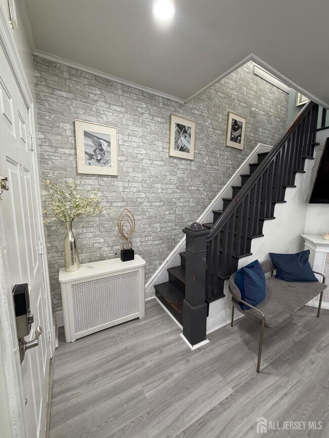 421 Brace Ave in Perth Amboy, NJ - Building Photo - Building Photo