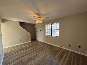 5039 Popperdam Creek Dr in North Charleston, SC - Building Photo - Building Photo