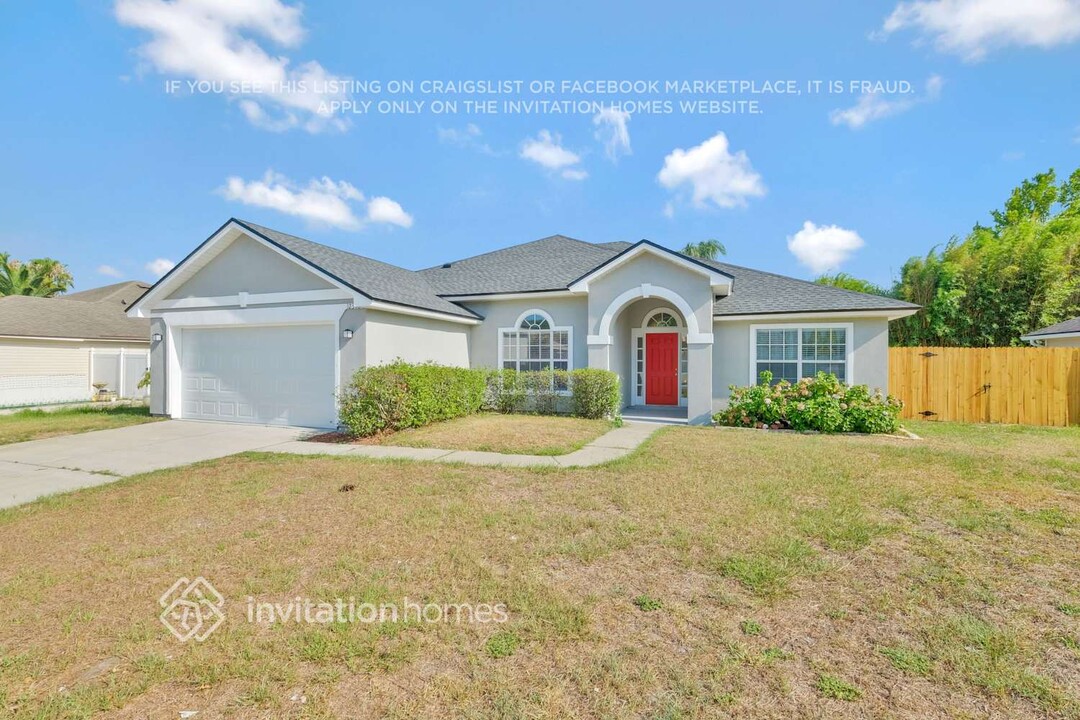 12370 Sutton Island Dr in Jacksonville, FL - Building Photo