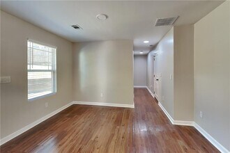 4826 Clarkstone Dr in Flowery Branch, GA - Building Photo - Building Photo