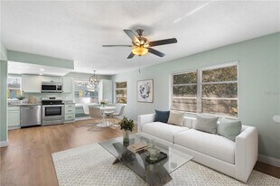 6262 Emerson Ave S in Gulfport, FL - Building Photo