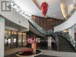 5168 Yonge St in Toronto, ON - Building Photo - Building Photo