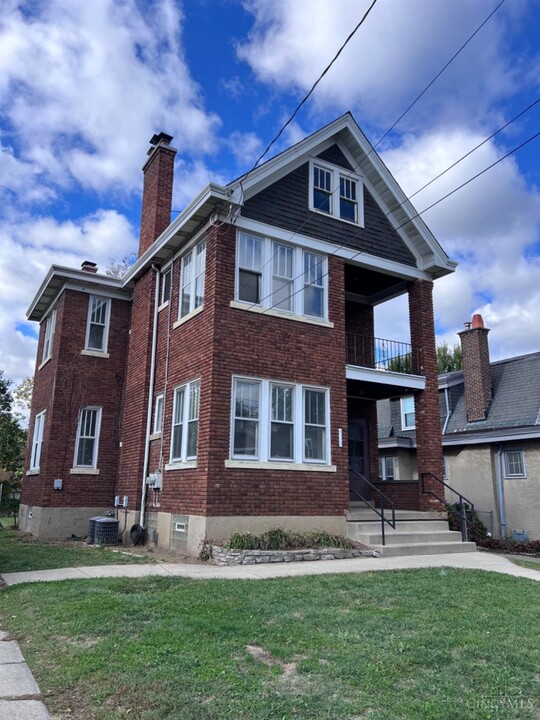 1155 Rulison Ave in Cincinnati, OH - Building Photo