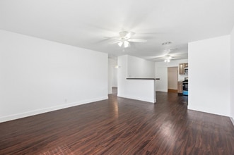 970 Kenbar St in Haines City, FL - Foto de edificio - Building Photo