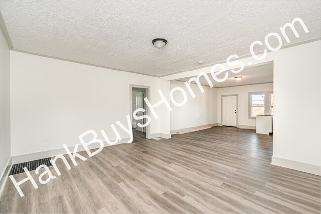 115 Kansas St in Greendale, IN - Building Photo - Building Photo