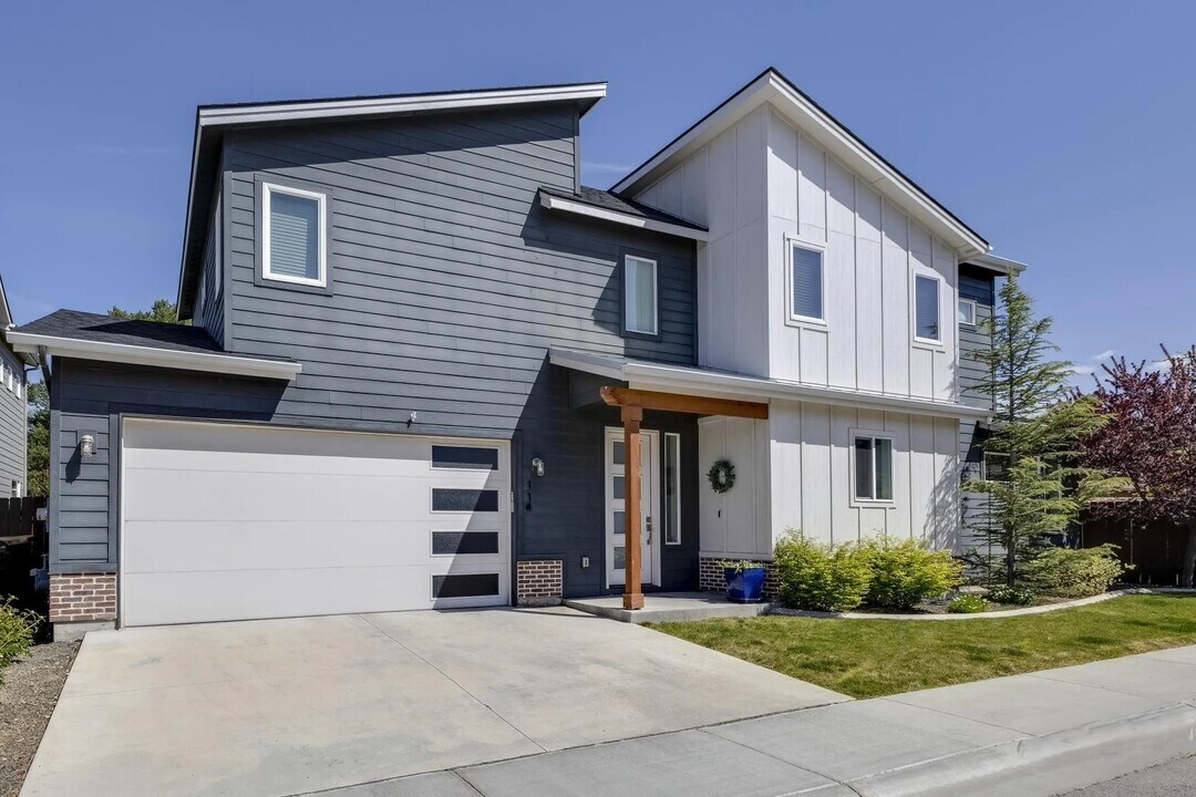 114 Demming Ln in Boise, ID - Building Photo