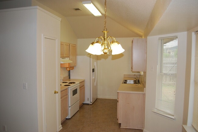 3005 Levy Ln in Killeen, TX - Building Photo - Building Photo