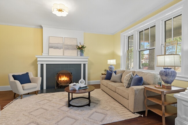 3109 W Grace St in Richmond, VA - Building Photo - Building Photo