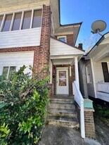 1205 E 38th St in Savannah, GA - Building Photo