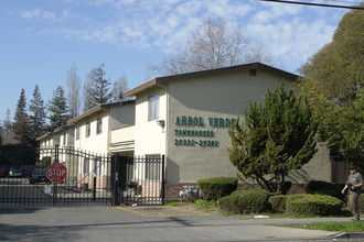 Arbol Verde Townhouses in Hayward, CA - Building Photo - Building Photo