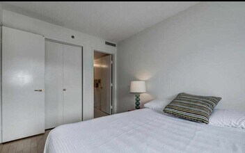 1230 23rd St NW, Unit 712 in Washington, DC - Building Photo - Building Photo